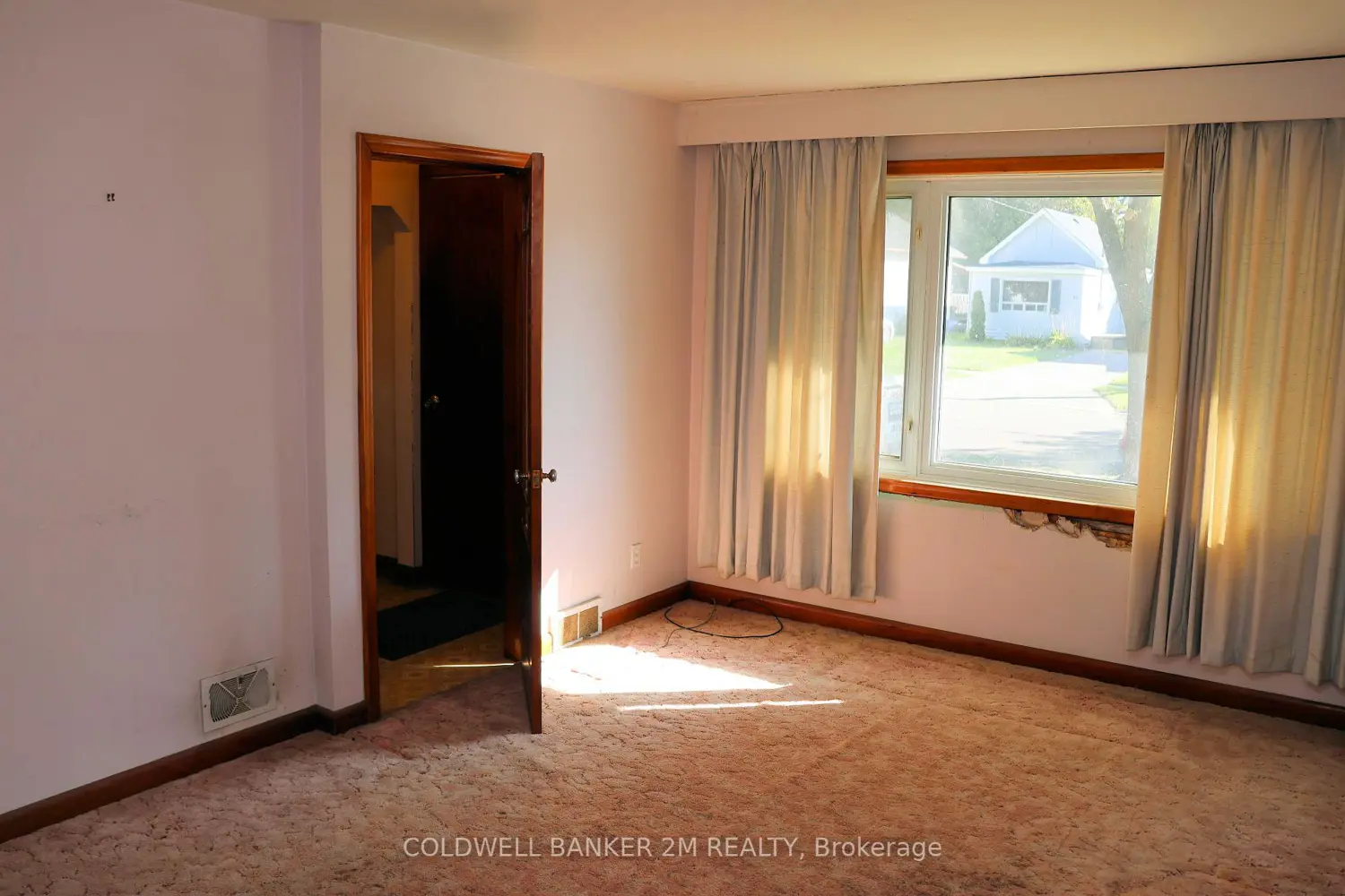 Additional image 5 of 90 Cromwell Avenue