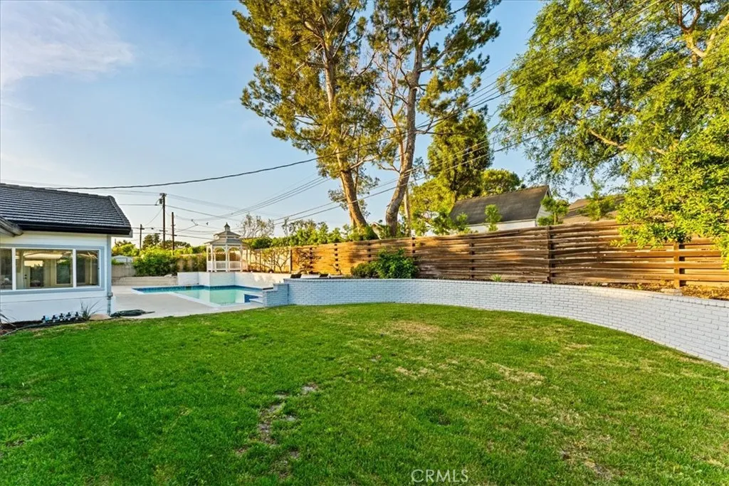 Additional image 137 of 1271 Brittany Cross Rd, North Tustin, CA 92705