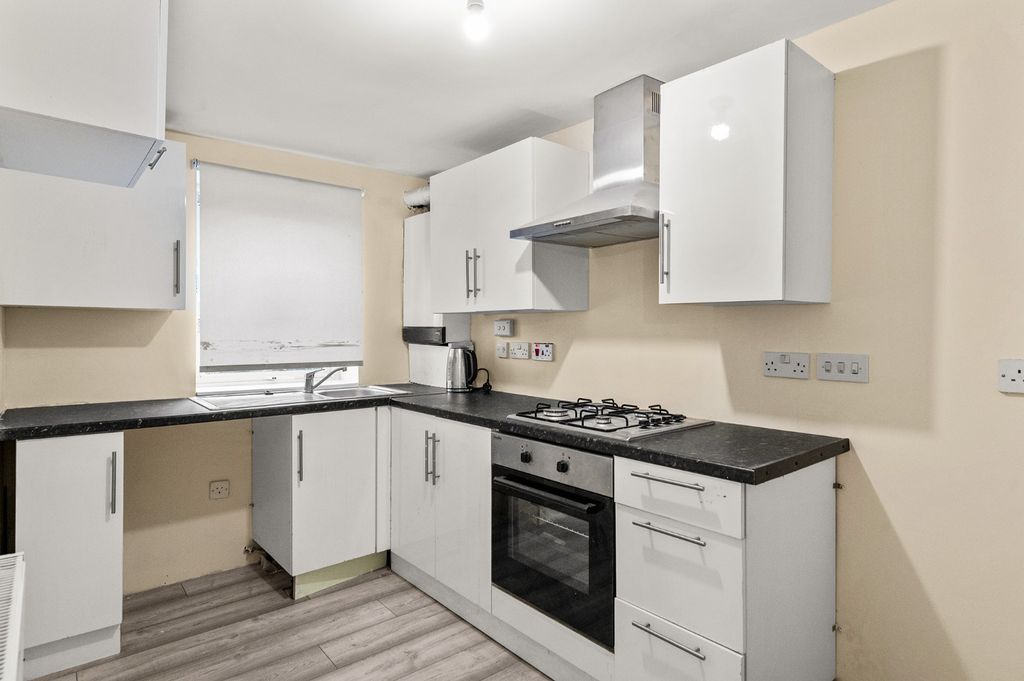 Additional image 4 of 1 bed flat to rentWoodburn Drive, Alloa FK10