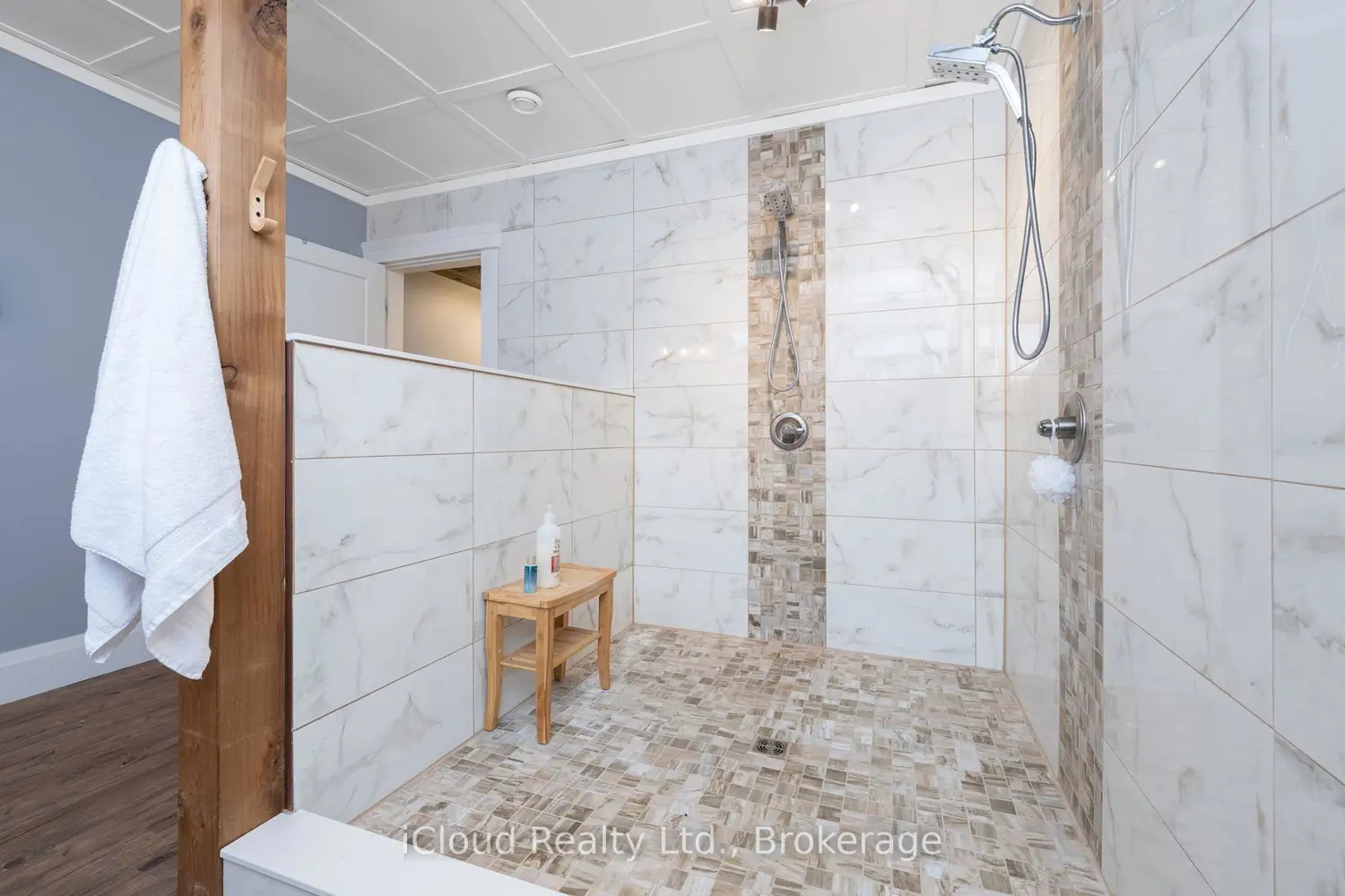 Additional image 17 of 9449 Wellington 22 Road