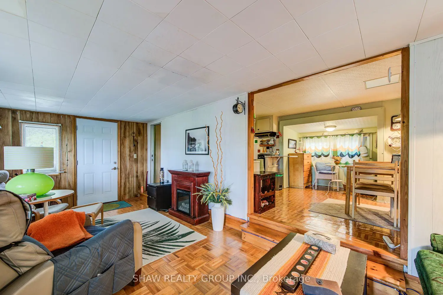 Additional image 4 of 691 Oak Crescent