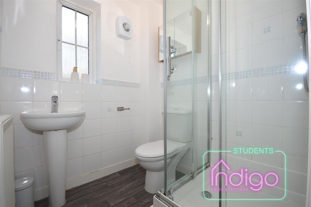 Additional image 16 of 5 bed property to rentChervil Close, Newcastle ST5