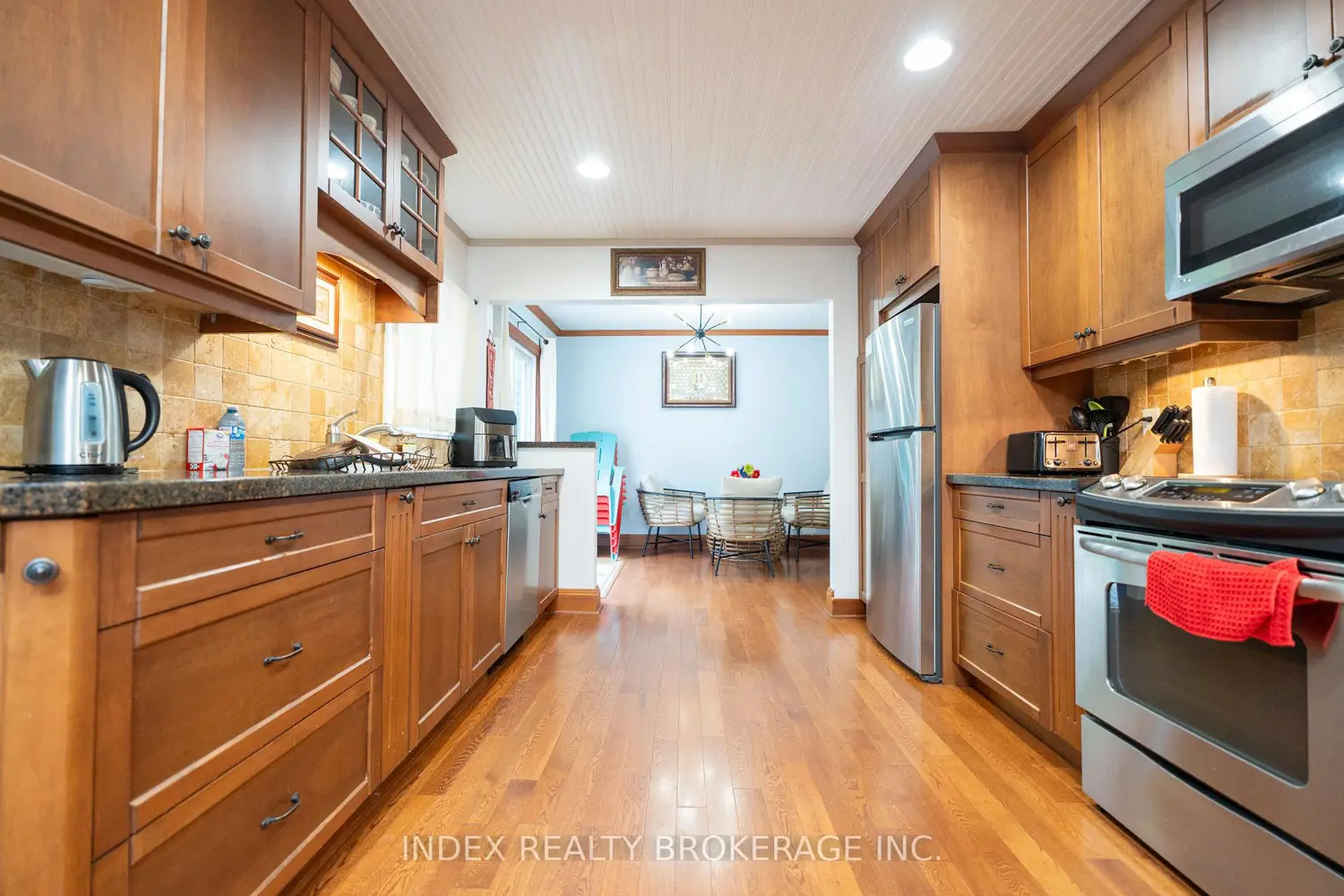 Additional image 17 of 1073 Kent Avenue