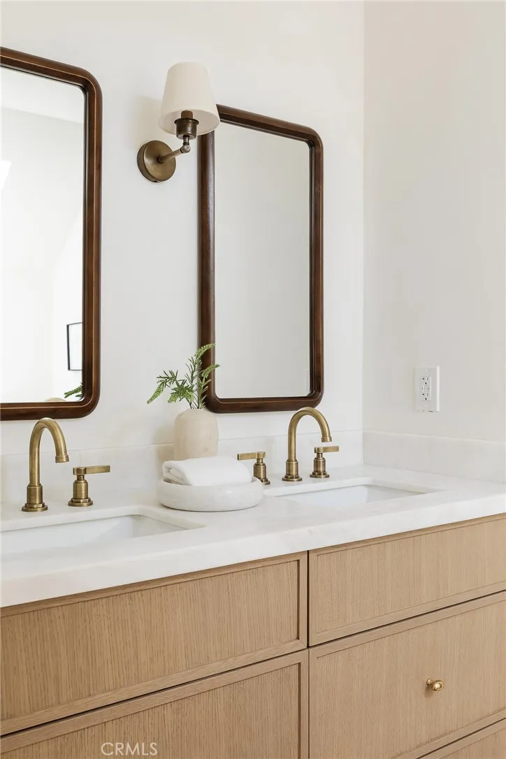 Additional image 67 of 5415 Ash Street, Los Angeles, CA 90042