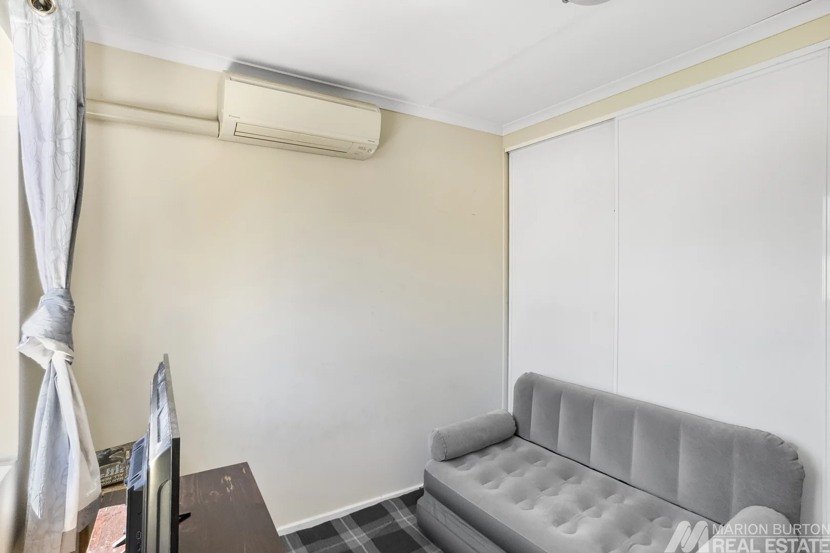 Additional image 4 of 2/8 Lovegrove Drive, Araluen NT 0870