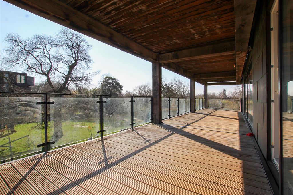 Additional image 13 of 2 bed flat to rentThe Copper Building, Kingfisher Way, Cambridge CB2