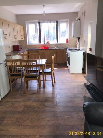 Additional image 3 of 7 bed shared accommodation to rentFinsbury Terrace, Swansea SA2