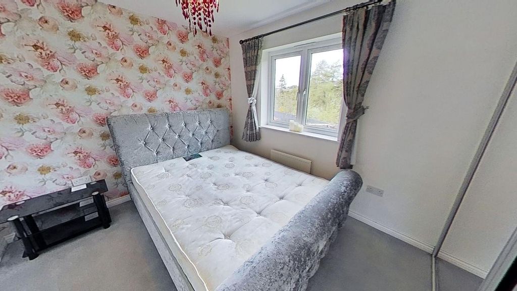 Additional image 13 of 4 bed detached house to rentKilgannan Drive, Redding, Falkirk, Stirlingshire FK2