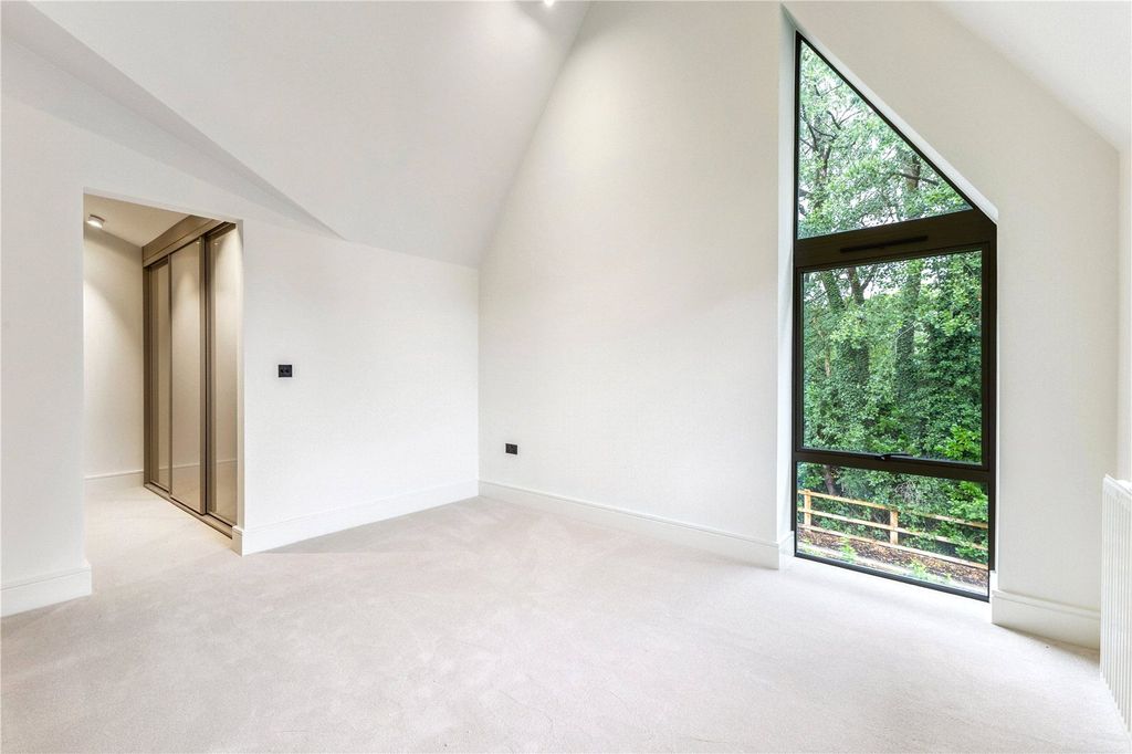 Additional image 18 of 4 bed detached house to rentLowood Place, Wilmslow, Cheshire SK9