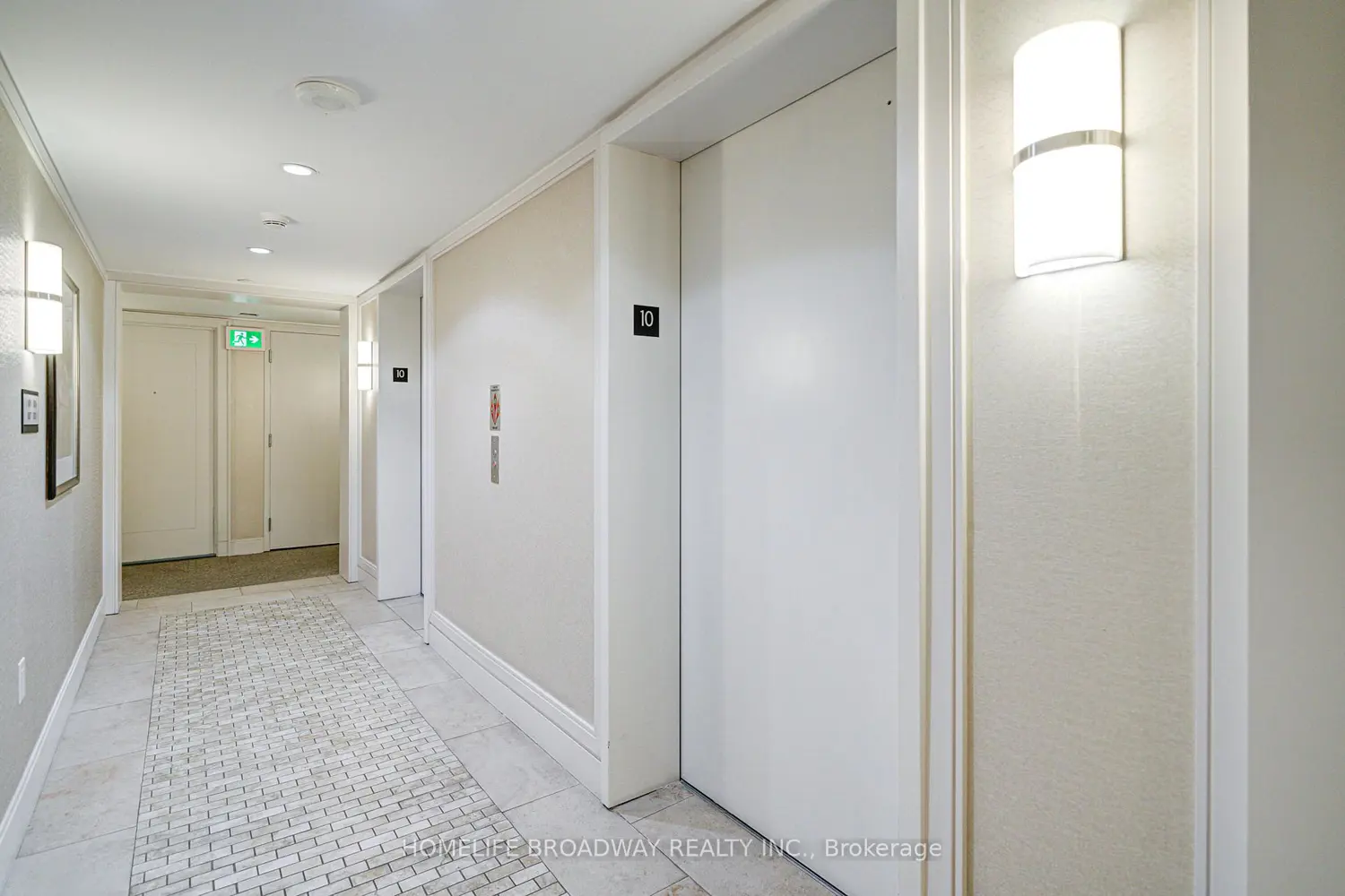 Additional image 4 of 3091 Dufferin Street 1011