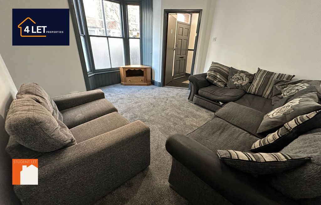 Additional image 3 of 5 bed flat to rentFlat 1, Portland Street, Aberystwyth SY23