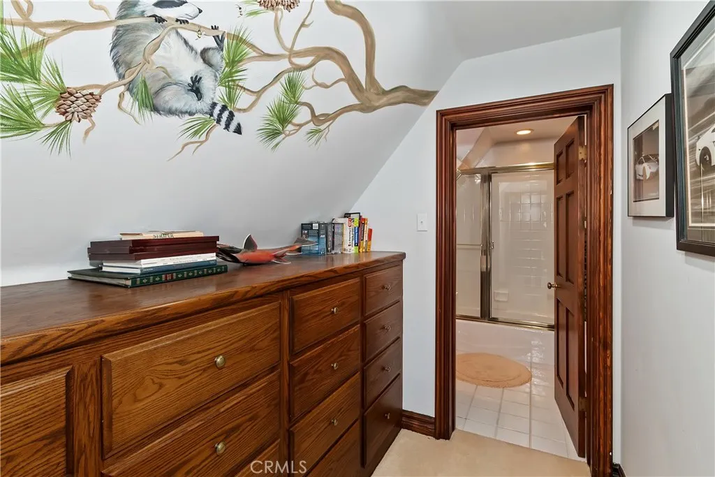 Additional image 117 of 26071 Walnut Hills Dr, Lake Arrowhead, CA 92352