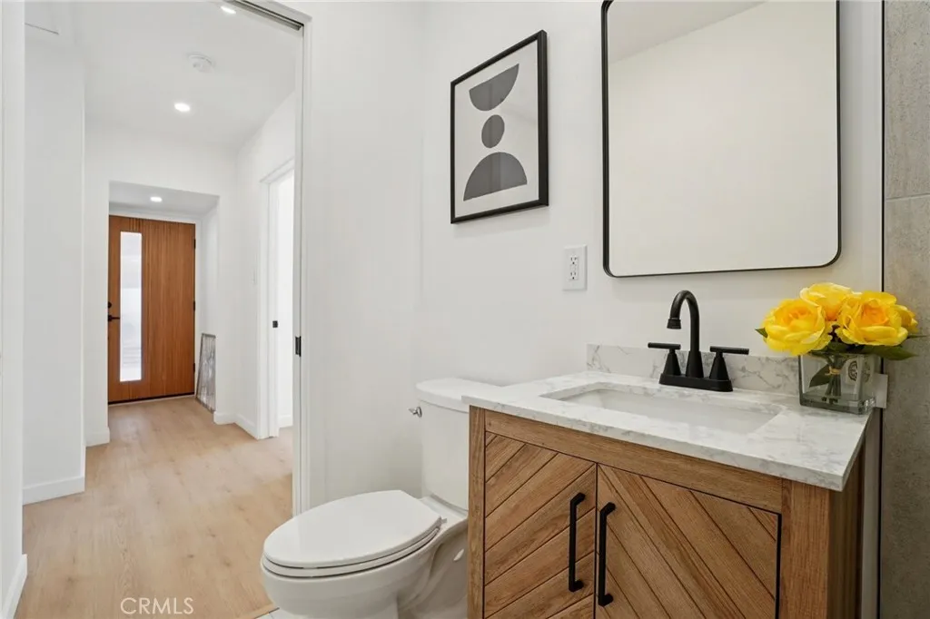 Additional image 62 of 13907 Wyandotte Street, Van Nuys, CA 91405