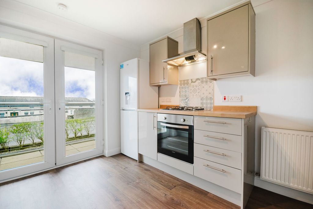 Additional image 2 of 2 bed flat to rent2 Jacks Gait, 8 Cassillis Road, Maybole KA19