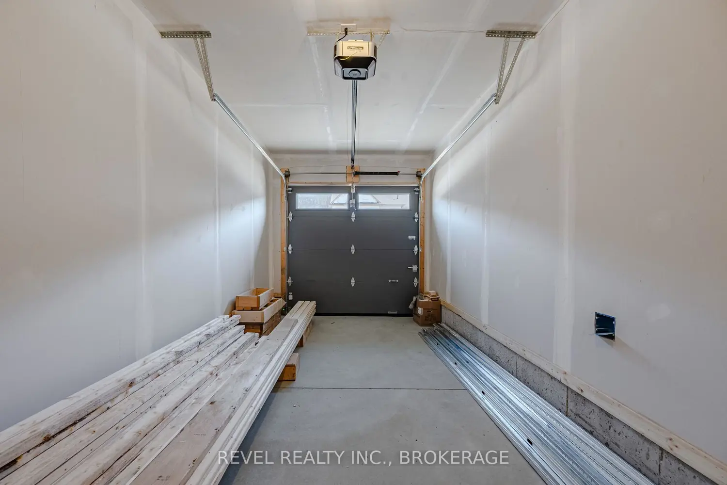 Additional image 18 of 332 Dockside Drive