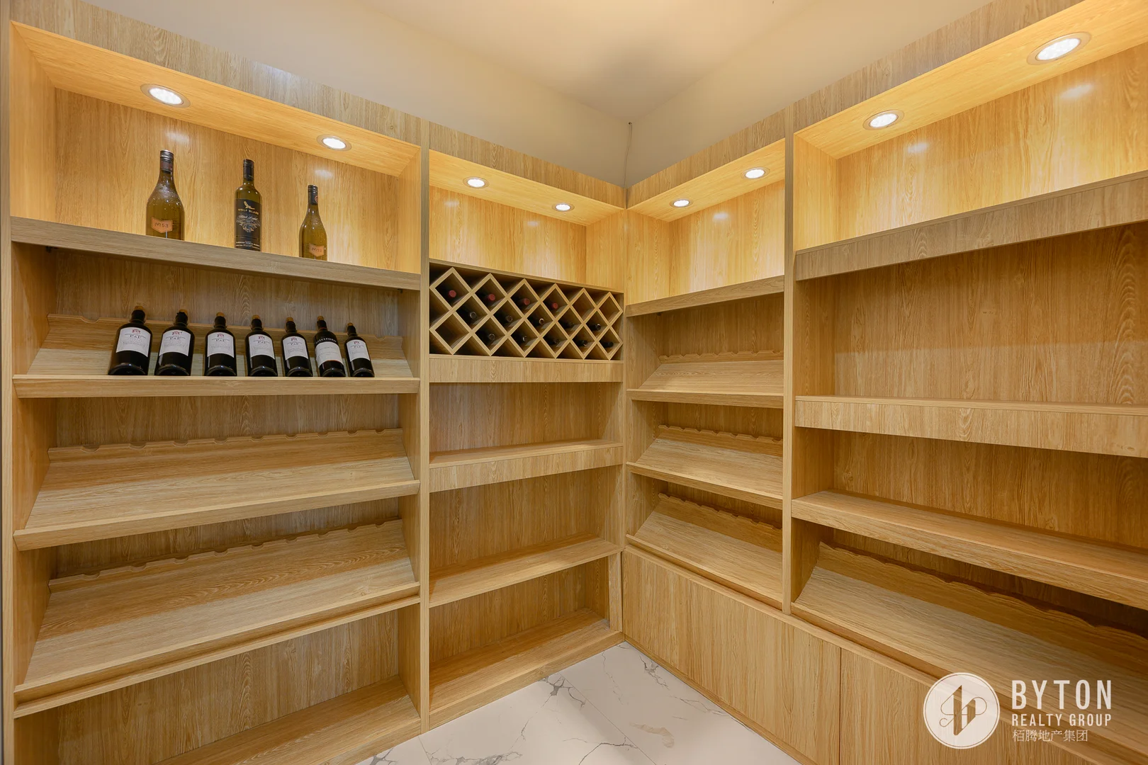 Additional image 7 of 72 Twin Creeks Drive, Luddenham NSW 2745