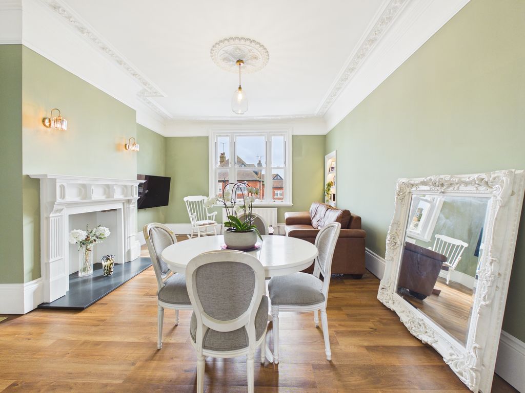 Additional image 2 of 2 bed flat to rentHeene Road, Worthing BN11