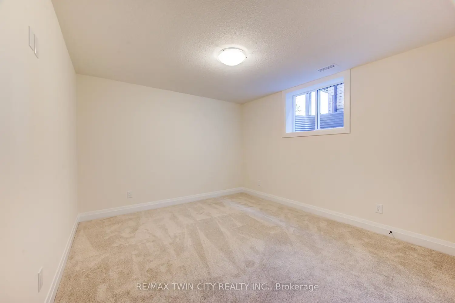 Additional image 15 of 27 Tupelo Crescent