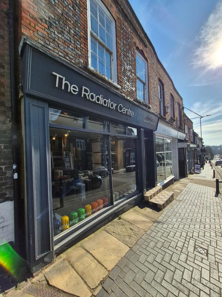 Holywell Hill, St. Albans, Hertfordshire, AL1