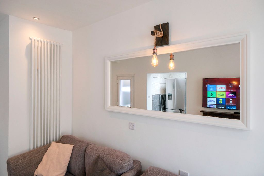 Additional image 27 of 5 bed semi-detached house to rentDouglas Road, Horfield, Bristol BS7