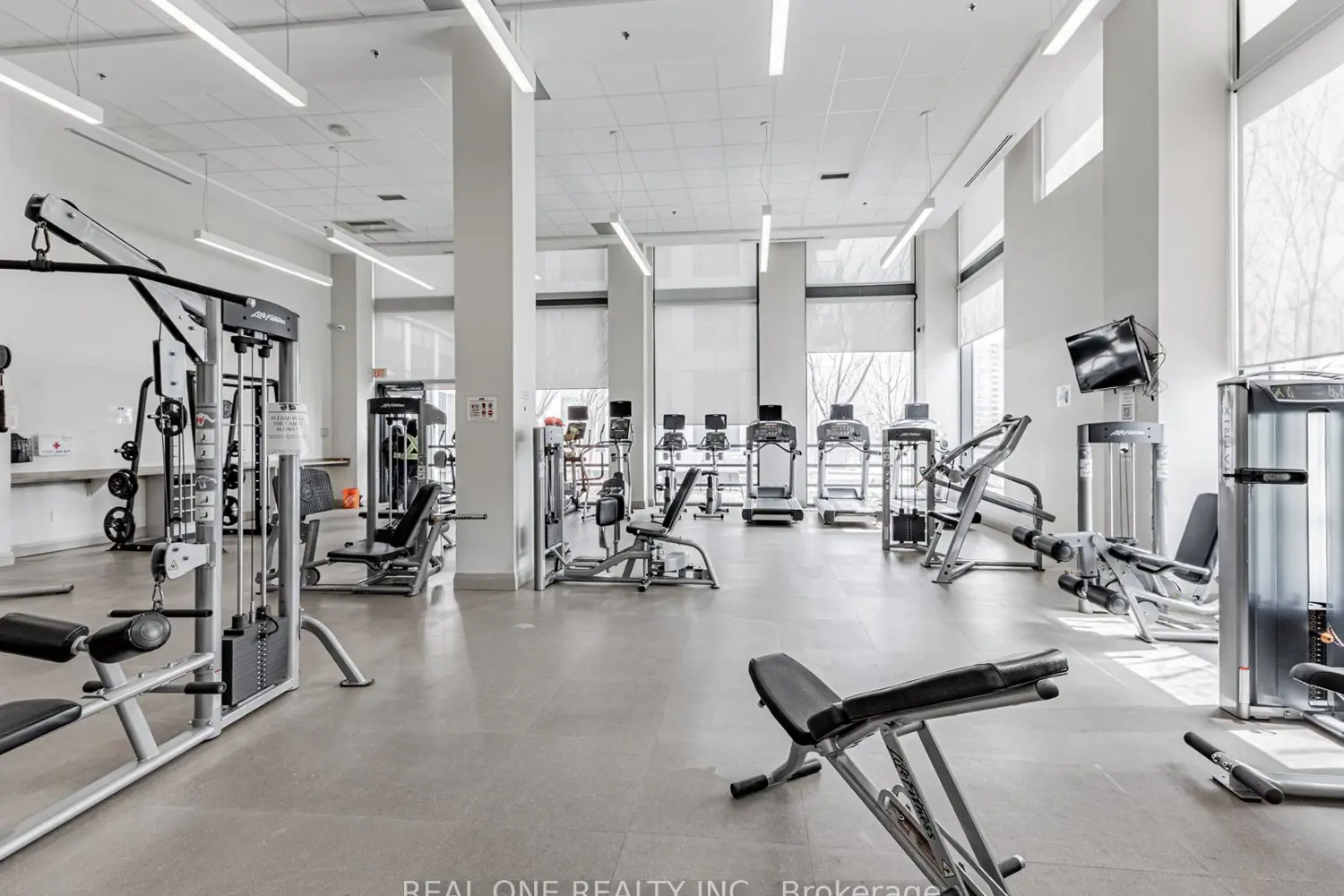 Additional image 17 of 195 Bonis Avenue 2206