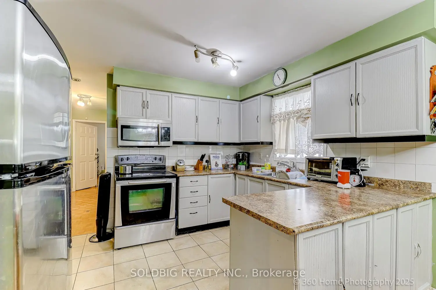 Additional image 18 of 610 Vaughan Road