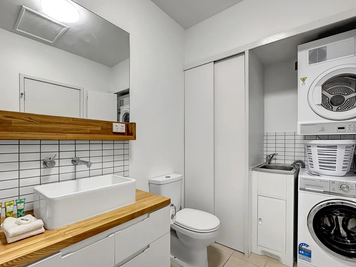 Additional image 17 of 4305/146 Sooning St 'One Bright Point', Nelly Bay QLD 4819