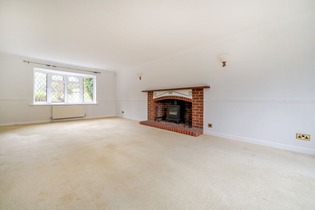 Additional image 5 of 5 bed detached house to rentNorton Park, Ascot SL5