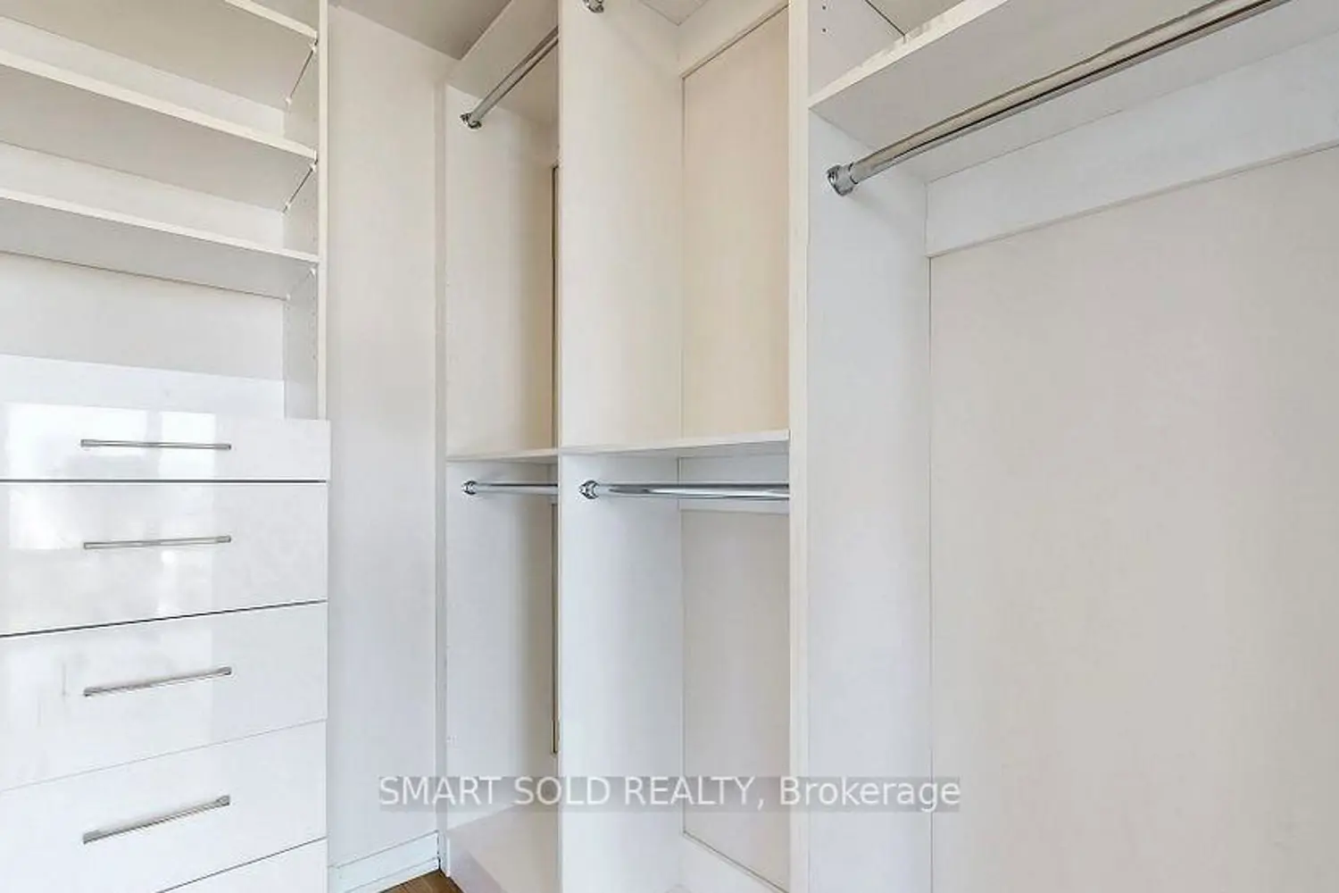 Additional image 10 of 90 Park Lawn Road 2608