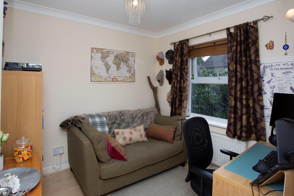 Additional image 7 of 3 bed end terrace house to rentRhiw'r Derwen, Llanharan, Pontyclun CF72