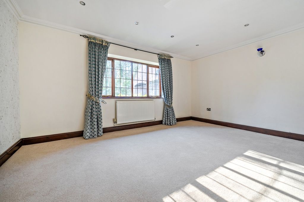 Additional image 8 of 4 bed detached house to rentWestwood Road, Windlesham GU20
