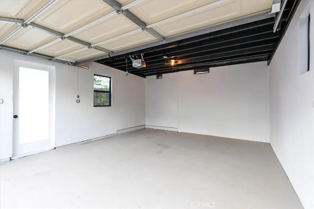 312 N Bronson Avenue, Los Angeles, CA 90004