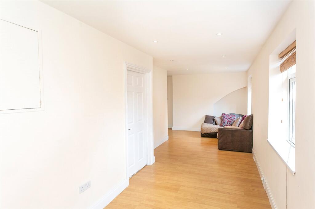 Additional image 6 of Grosvenor Road, St. Albans