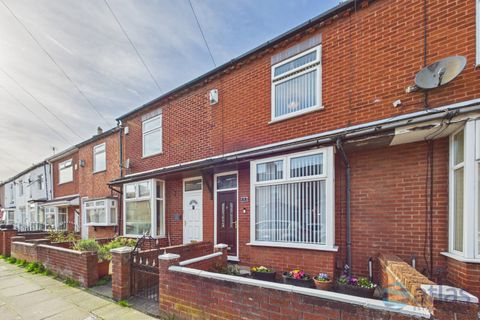 Jacob Street, Dingle L8