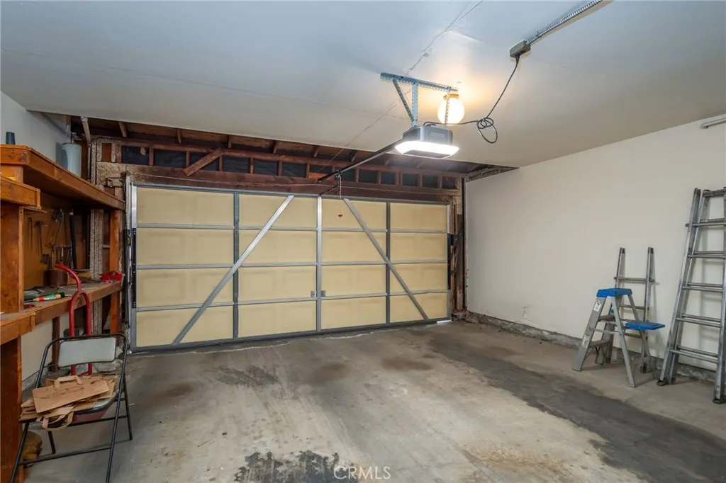 Additional image 50 of 18319 Collins Street Unit 19, Tarzana, CA 91356