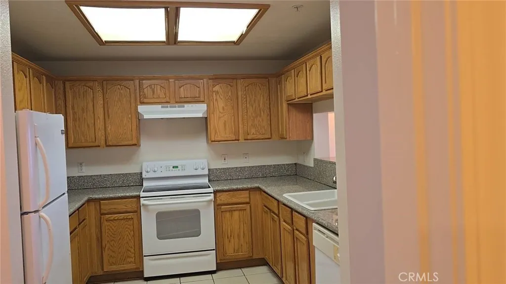 Additional image 25 of 208 N Lincoln Ave Unit 305, Monterey Park, CA 91755