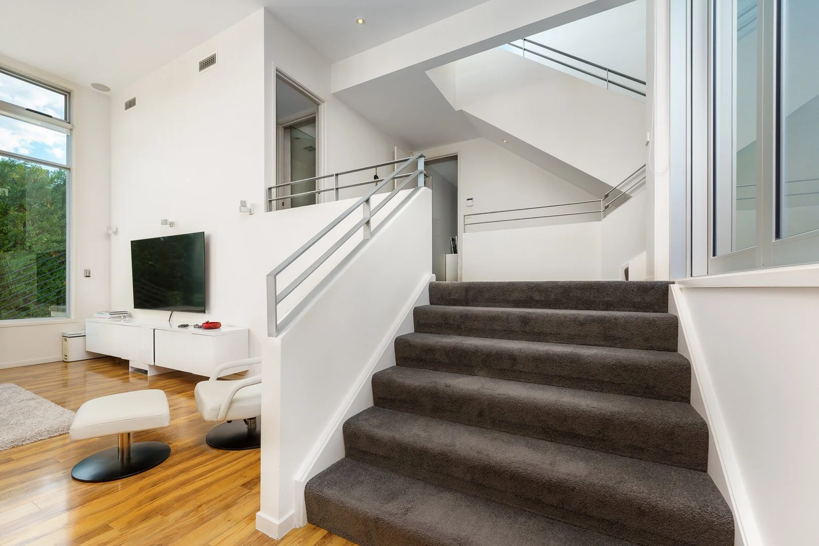 Additional image 12 of 19A Tasmania Circle, Forrest ACT 2603