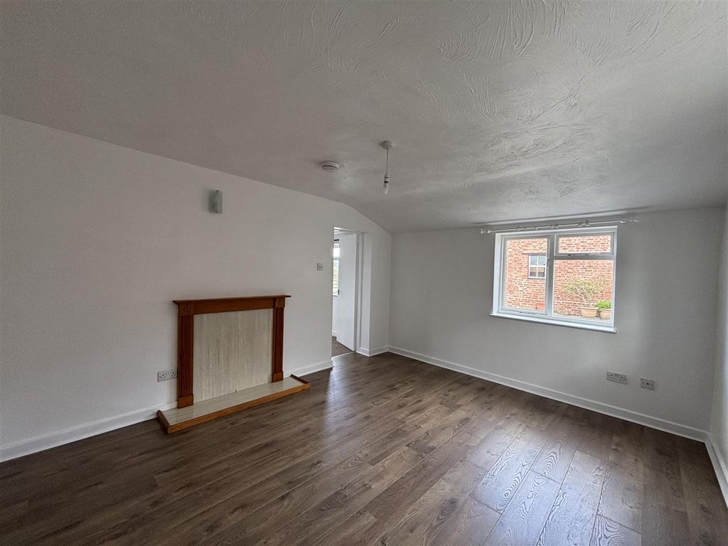 Additional image 4 of 2 bed detached bungalow to rentMusley Lane, Overton, Wrexham LL13
