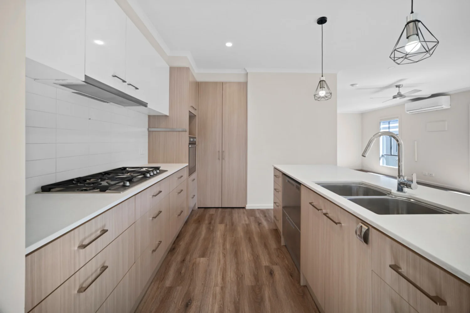 Additional image 4 of 118/10 Skylark Boulevard, Clyde North VIC 3978