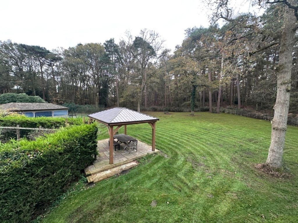 Additional image 25 of 5 bed detached house to rentLong Lane, Hermitage, Thatcham, Berkshire RG18