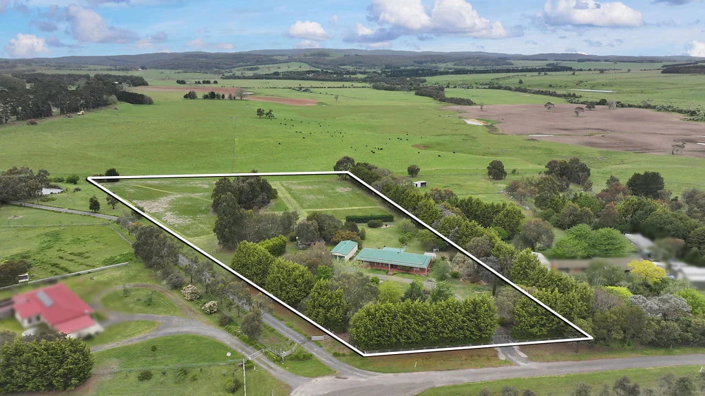Additional image 23 of 74 Bryant Court, Ballan VIC 3342