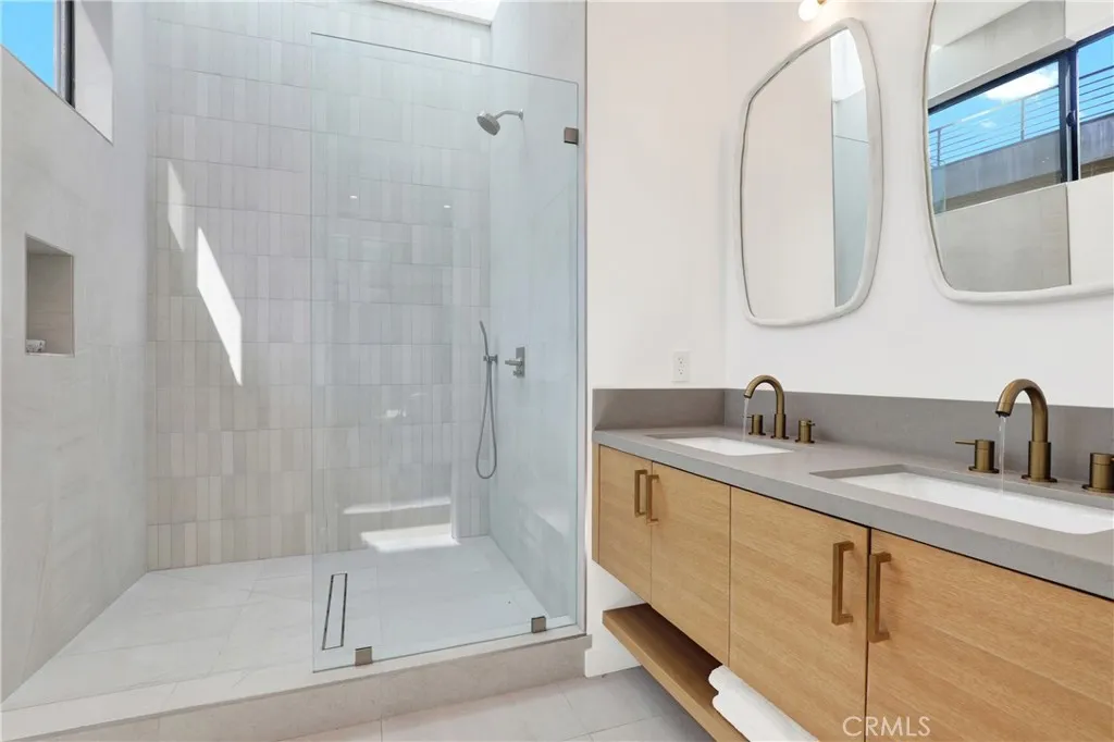 Additional image 60 of 3949 Glenalbyn Drive, Los Angeles, CA 90065