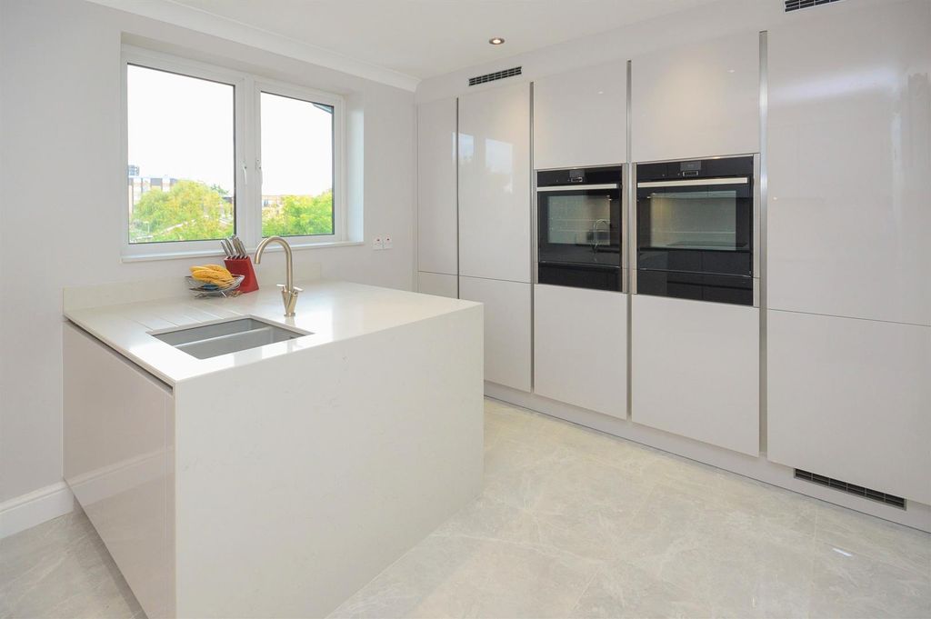 Additional image 6 of 3 bed flat to rentThe Eights Marina, Mariners Way, Cambridge CB4