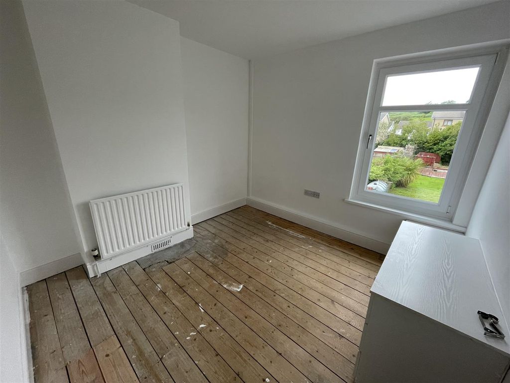 Additional image 16 of 3 bed semi-detached house to rentBethania Road, Upper Tumble, Llanelli SA14