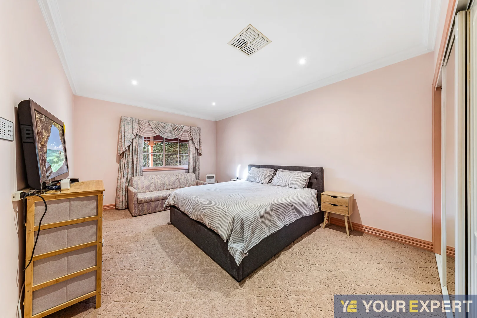 Additional image 18 of 17-18 Gordon Close, Narre Warren South VIC 3805