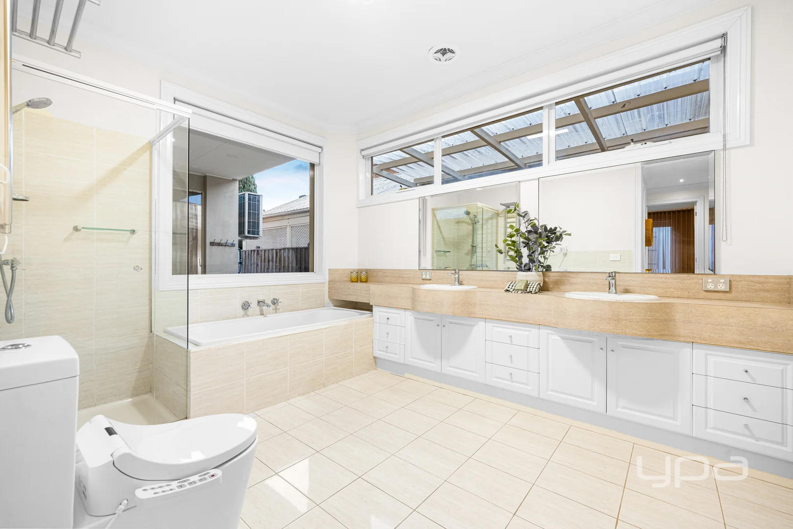 Additional image 16 of 34 Sanctuary Lakes South Boulevard, Sanctuary Lakes VIC 3030