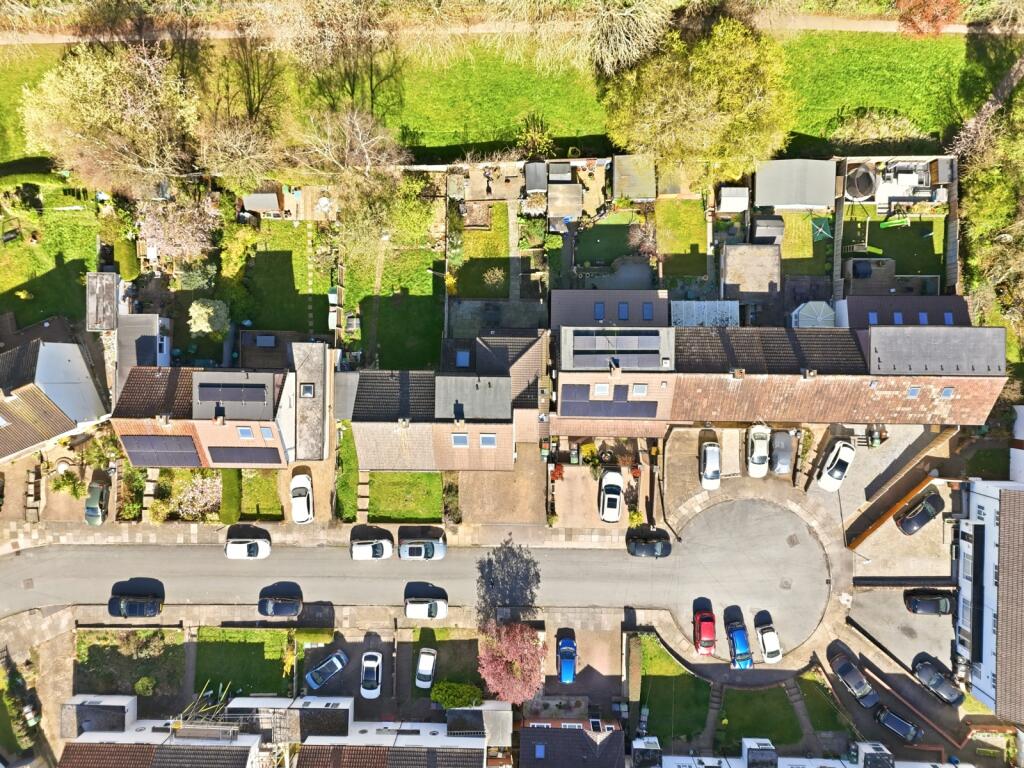 Additional image 22 of Pemberton Close, St. Albans, Hertfordshire, AL1