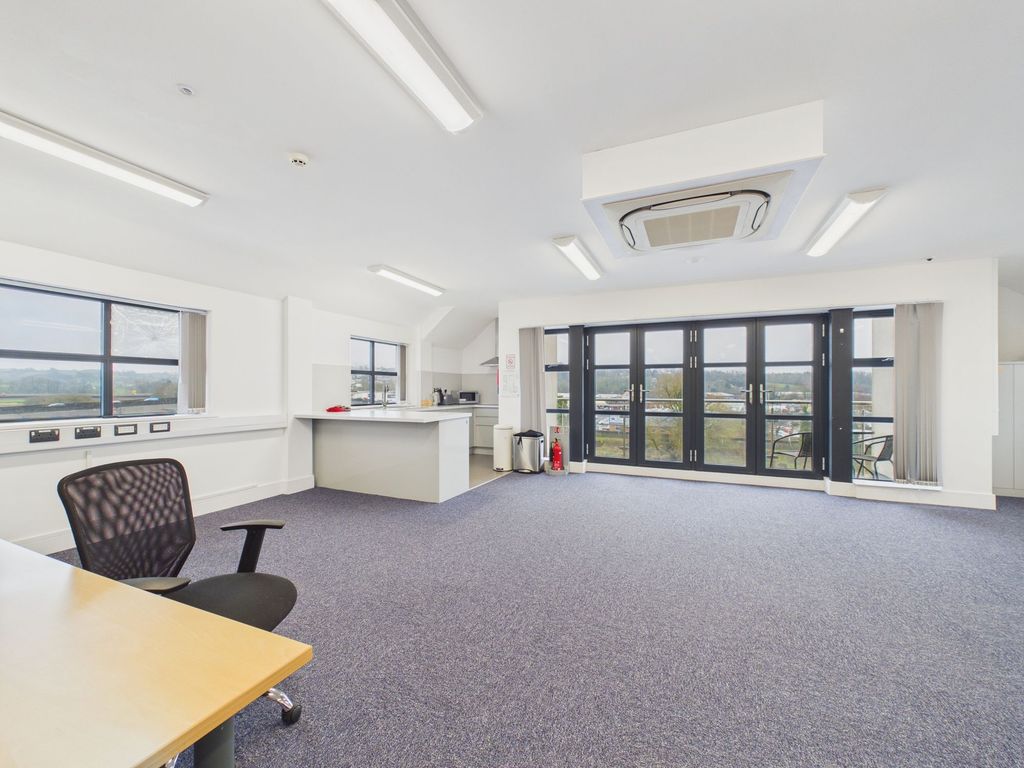 Additional image 10 of Property to rentThe Quay, Carmarthen SA31
