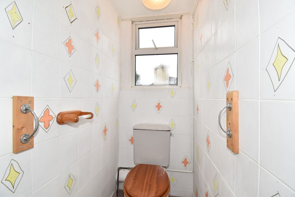 Additional image 10 of 4 bed flat to rentWestern Place, Penryn TR10