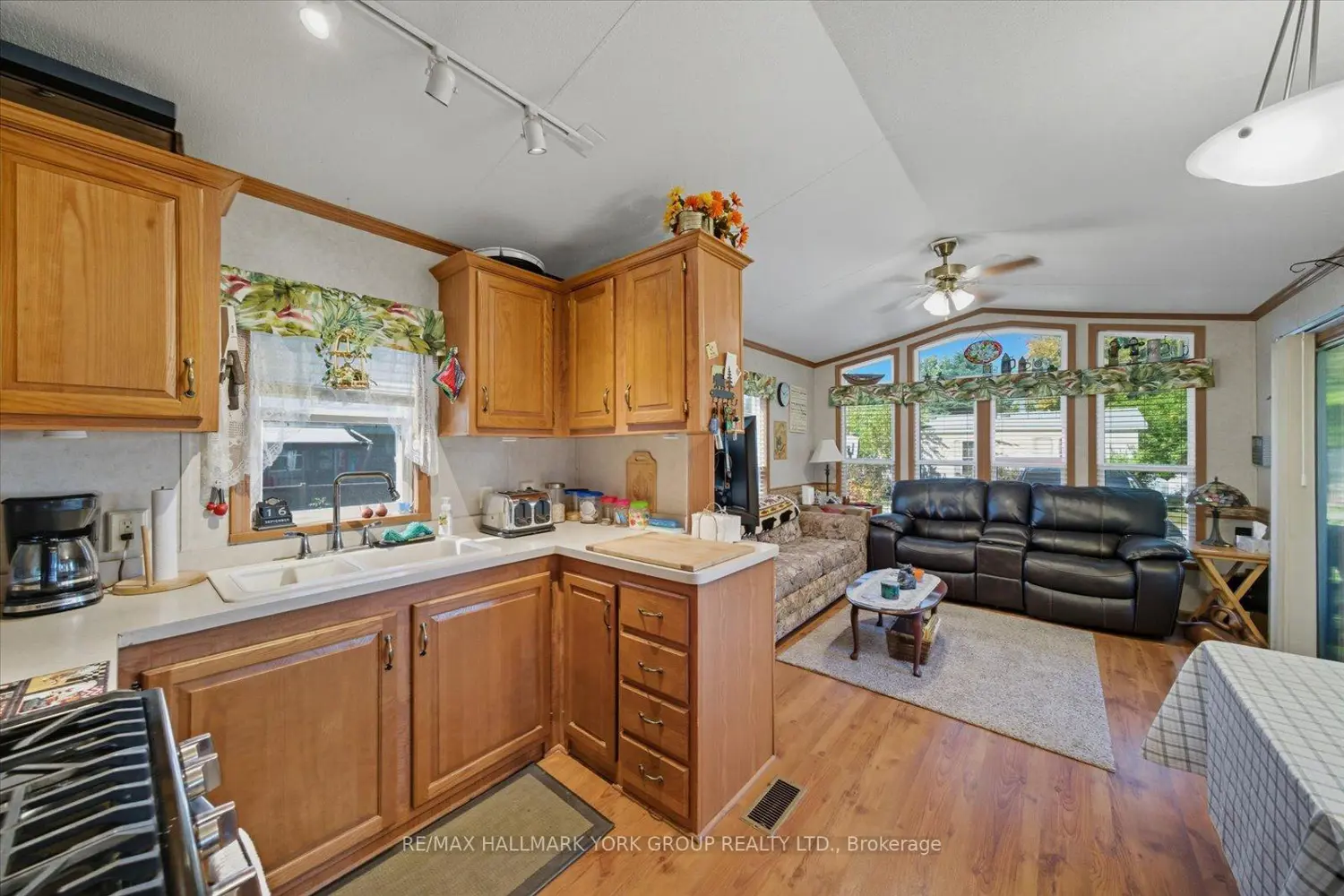 Additional image 9 of 21469 On-48 Lot #1